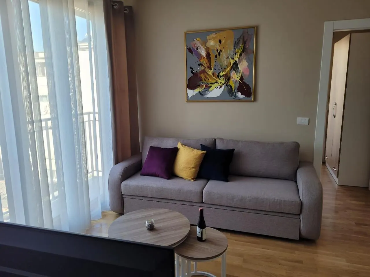 Sui' Apartment Tirana Albania
