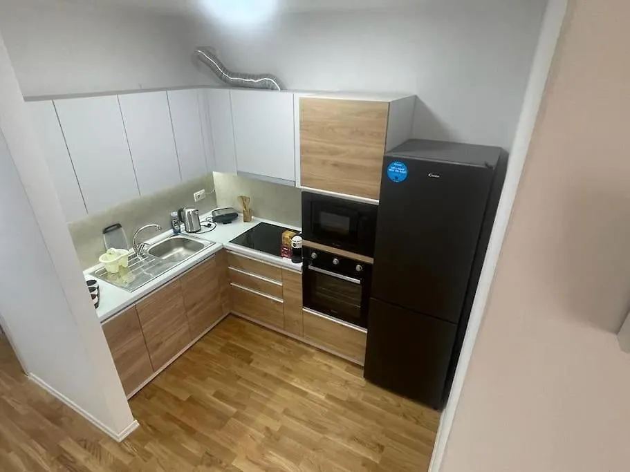 Sui' Apartment Tirana Albania